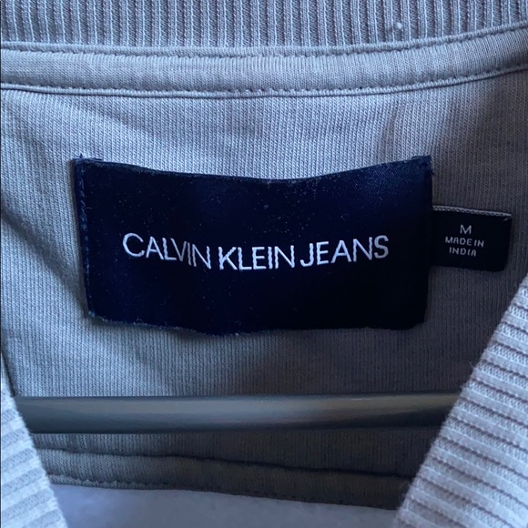 Calvin Klein Crewneck - Picture 3 of 3